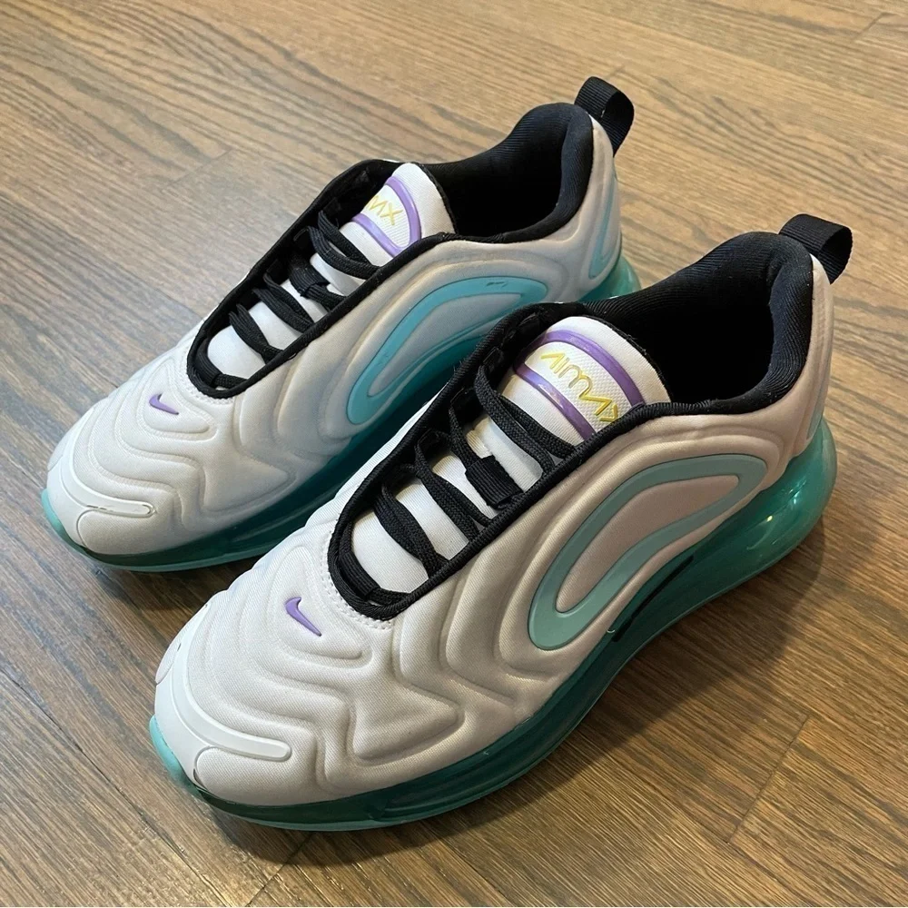 Nike Air Max 720 